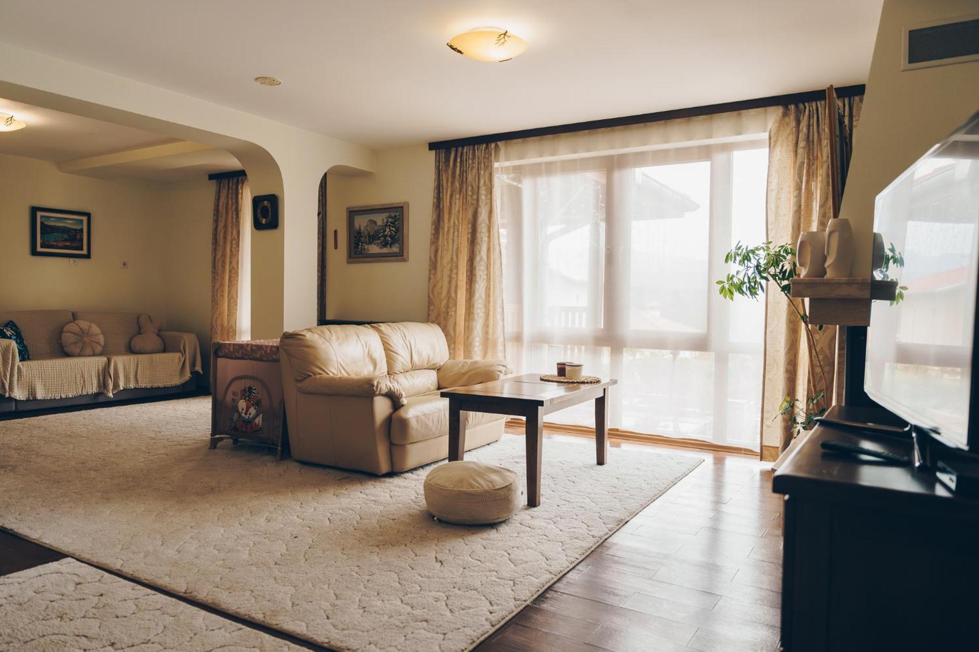 Vila Gardenia Gumoshtnik Ngoại thất bức ảnh
