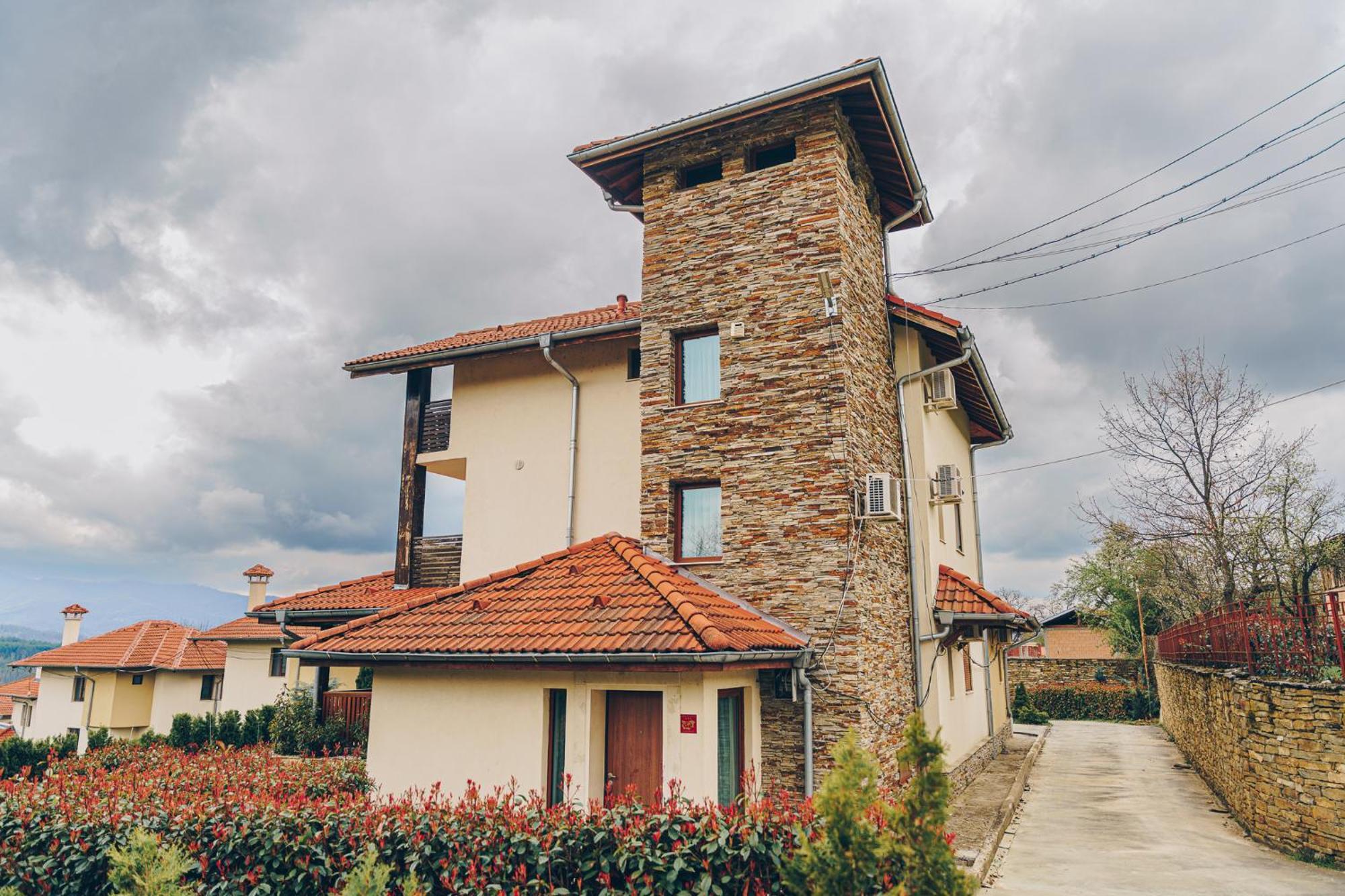 Vila Gardenia Gumoshtnik Ngoại thất bức ảnh